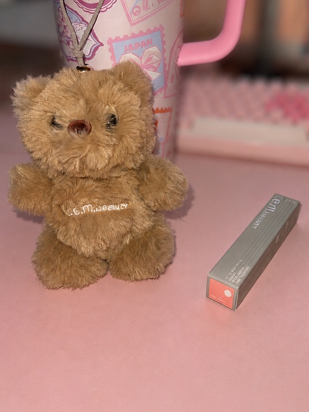 R.E.M Beauty Bear and Glossy Balm - Picture 3 of 3